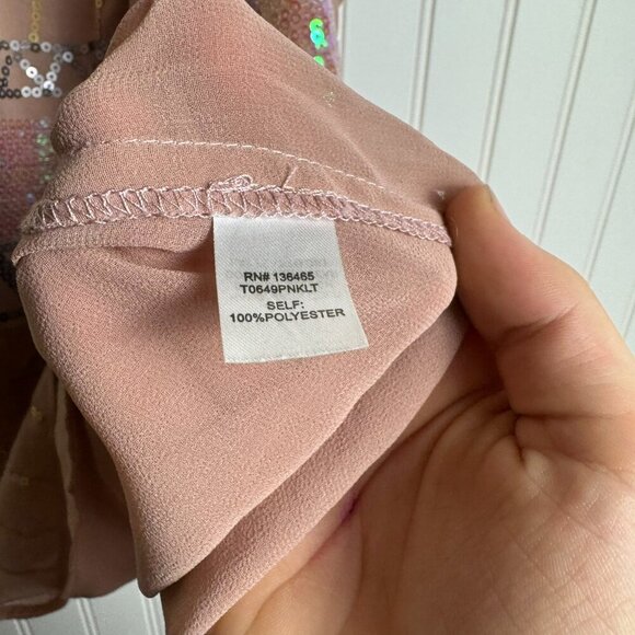 Charming Charlie Pink Sequin Halter Style Lined Top  R25 - Picture 2 of 4